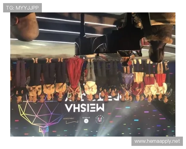 练俊杰家的猫都比我会花钱